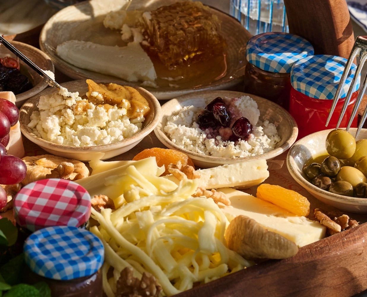 Best breakfast in Dubai Downtown Breakfast bread and cheese platter at Blume Restaurant Dubai
