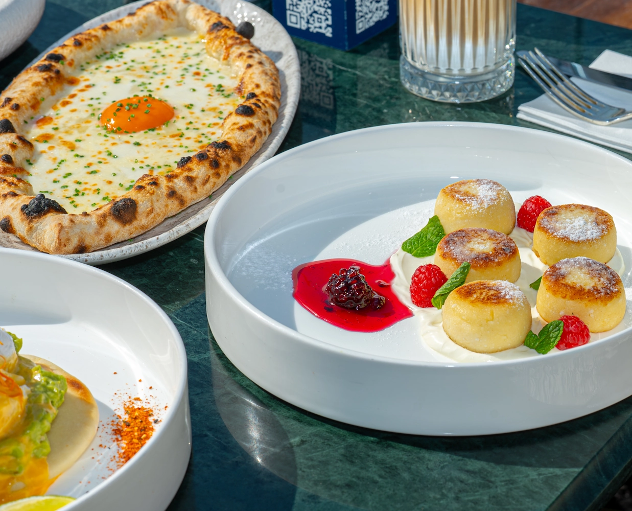 Best food in Dubai Cheese pizza served at Blume Restaurant Dubai